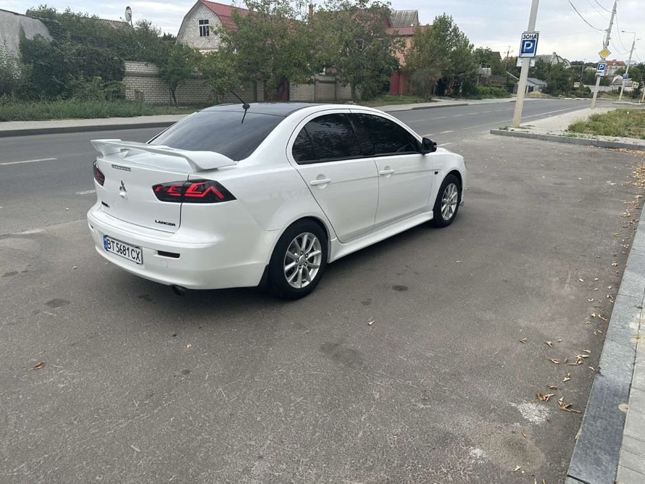 Продам Mitsubishi Lancer 2016