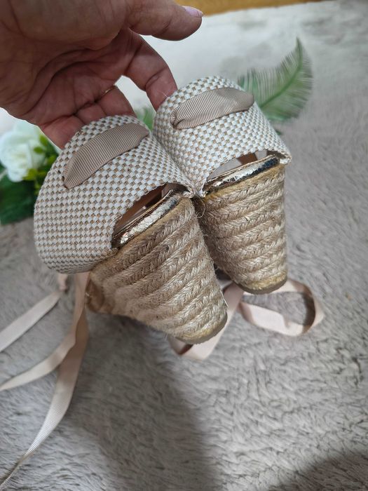 Złote sandały espadryle Primark rozm.39