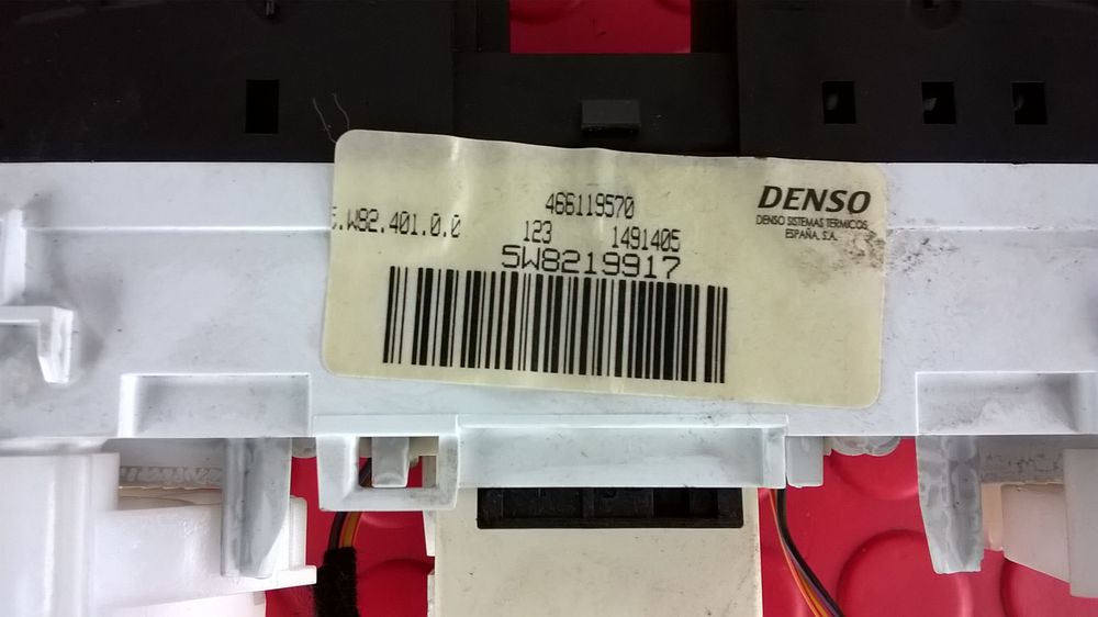 Botão Sofagem / Climatronic - OPEL CORSA E (X15)