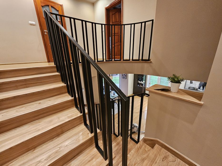 Barierki balustrady poręcze