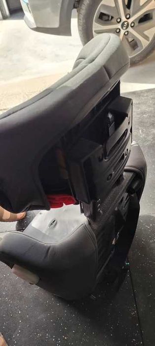 Cadeira Auto Criança (9 a 18 kg)