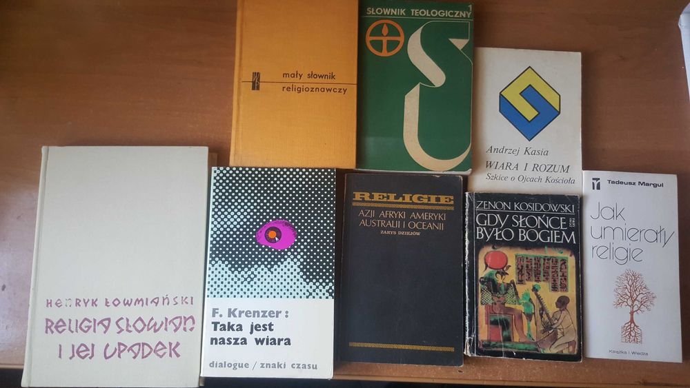 Zestaw ksiażek - historia religii