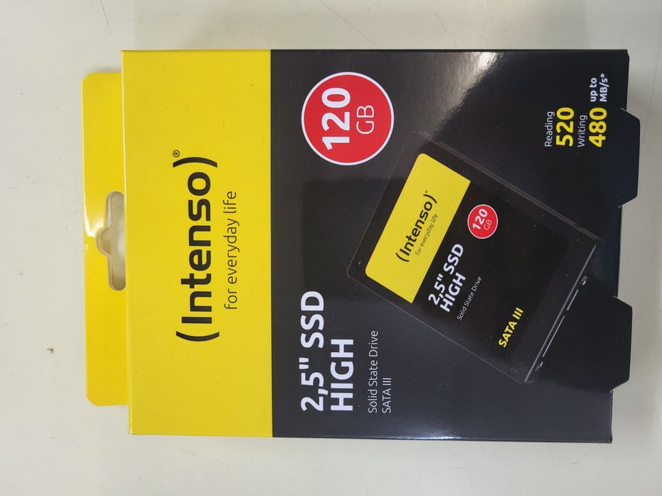SSD 120 gb Intenso