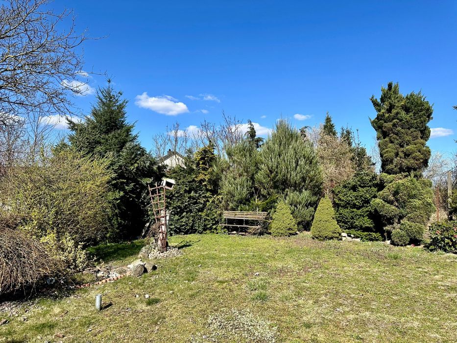 Działka budowlana w Bolechówku - pełne uzbrojenie, nadadzenia