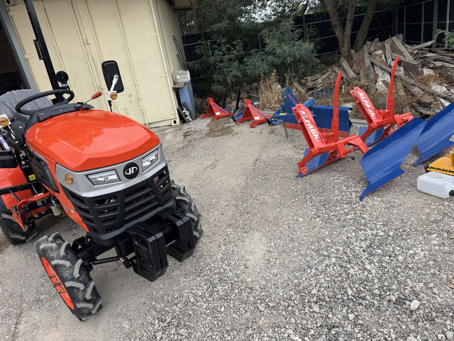 Trator Hinomoto HM 3020 c/ matricula e decomentos