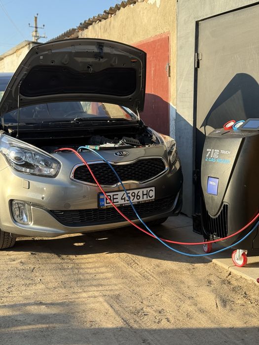 Заправка кондиціонерів автомобіля . Ремонт трубочок кондиціонера