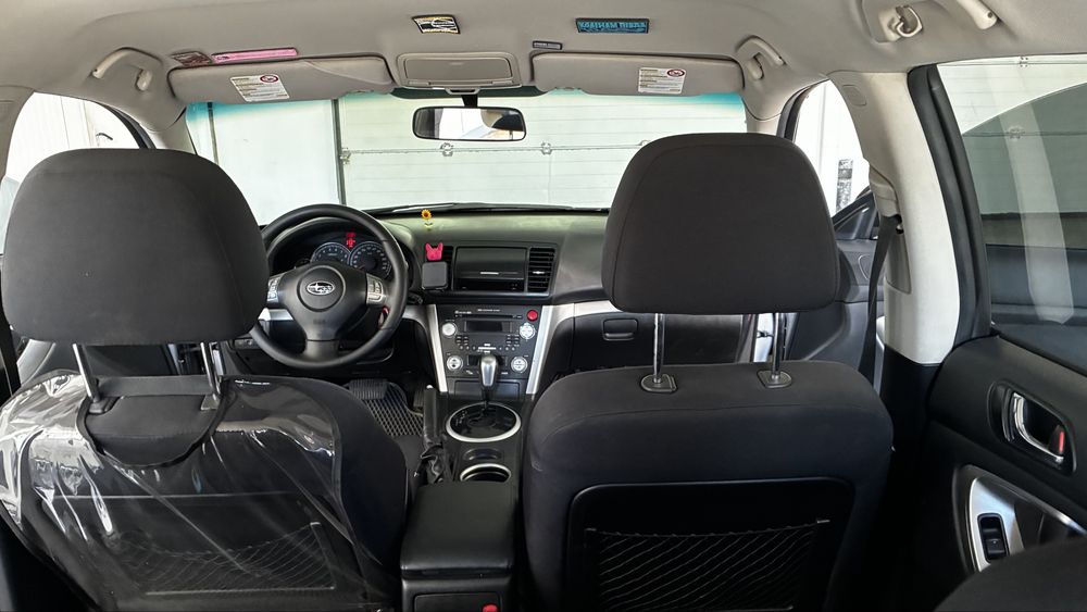 Subaru outback 2,5 автомат 4х4