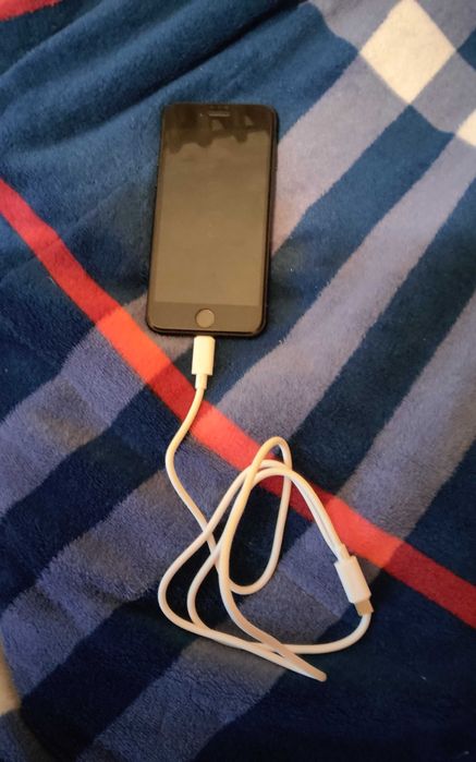 Vendo iPhone SE 128GB