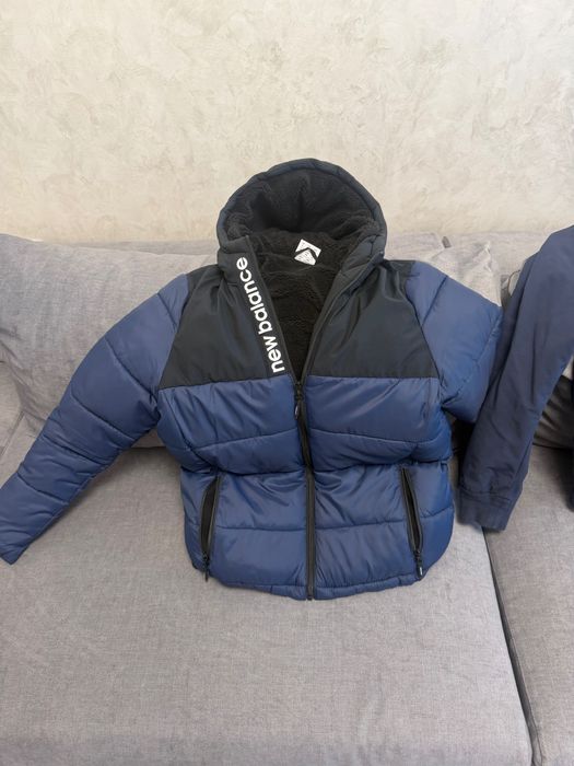 Продам куртку new balance розмір s