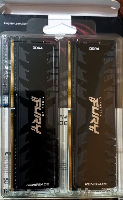 Kingston Fury DDR4 16GB 3600Mhz Renegade Black