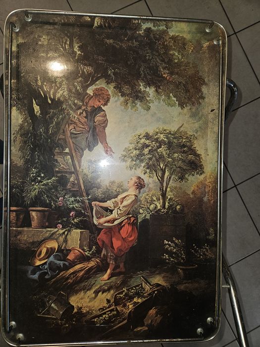 Carrinho de chá antigo - Cena galante