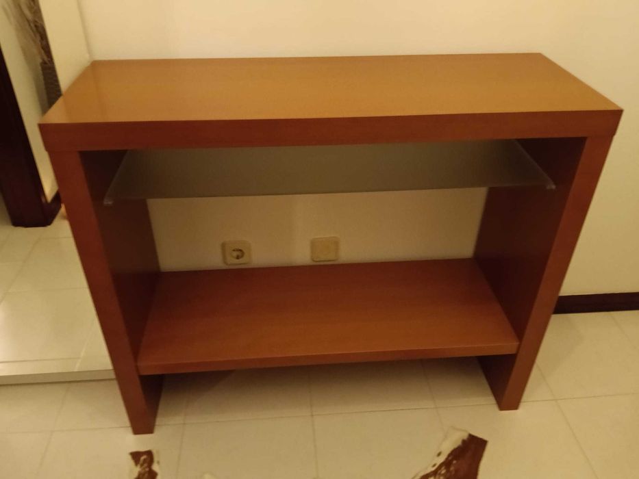 Movel consola robusto para entrada da sala