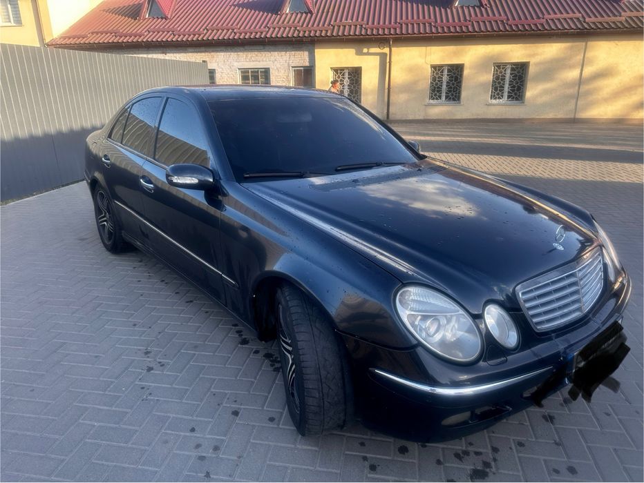 Мерседес 211 2.7 дизель автомат