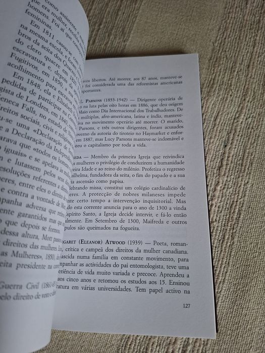 Dicionário Incompleto de Mulheres Rebeldes Ana Barradas edção Antigona