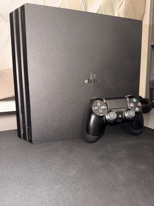 PS4 Pro 1TB + 1 геймпада + Logitech G29 +кресло для руля + 6 игр | Игровой комплект