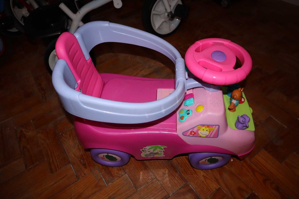 Carrinho andador rosa