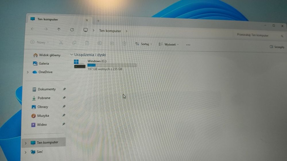 Laptop DELL 14 i5 8gb 240 ssd windows 11