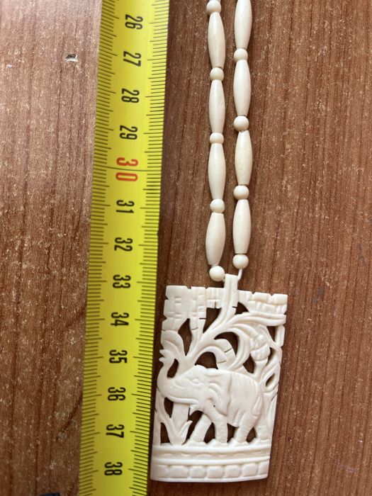 кулон  из кости. Винтаж