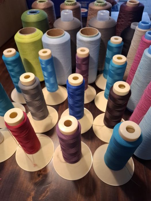 Nici elastyczne  , mix kolorów,  29 szpul