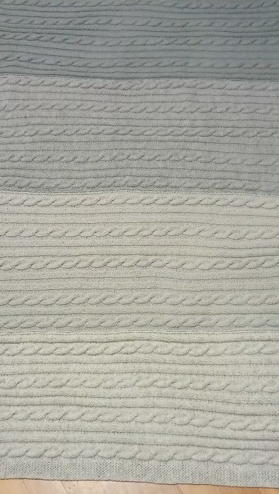 Новый плед ручной работы.