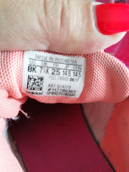 Ténis de menina Adidas - tamanho 25