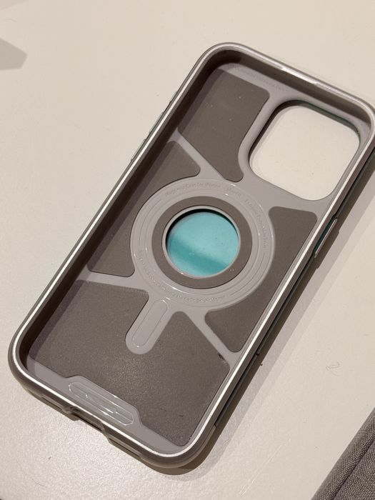 Capa SPIGEN C1 IPHONE 15 pro max