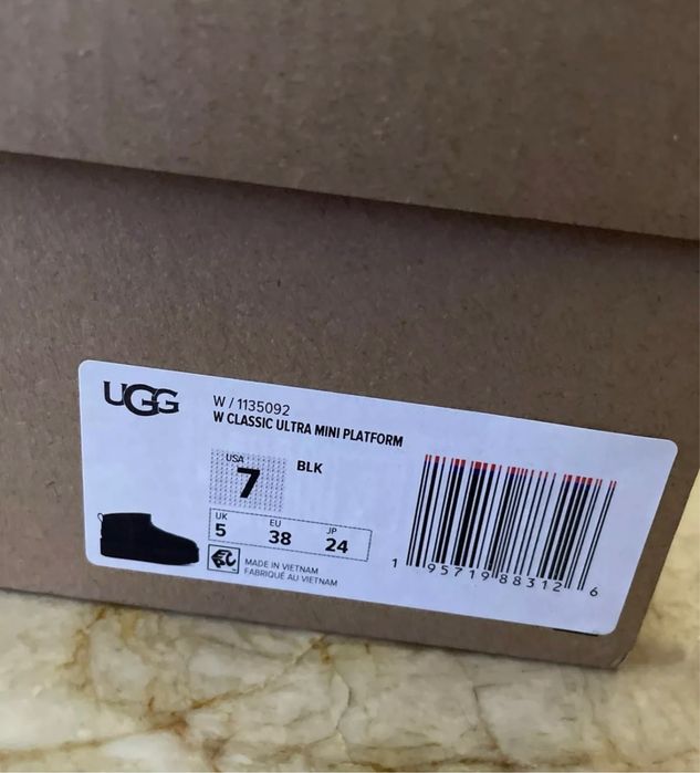 Оригінал UGG classic ultra mini короткі уггі чорні натуральні