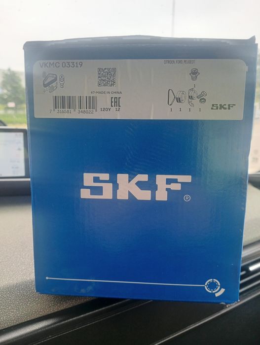 Комплект ГРМ ремінь+ролики+помпа SKF VKMC 03319