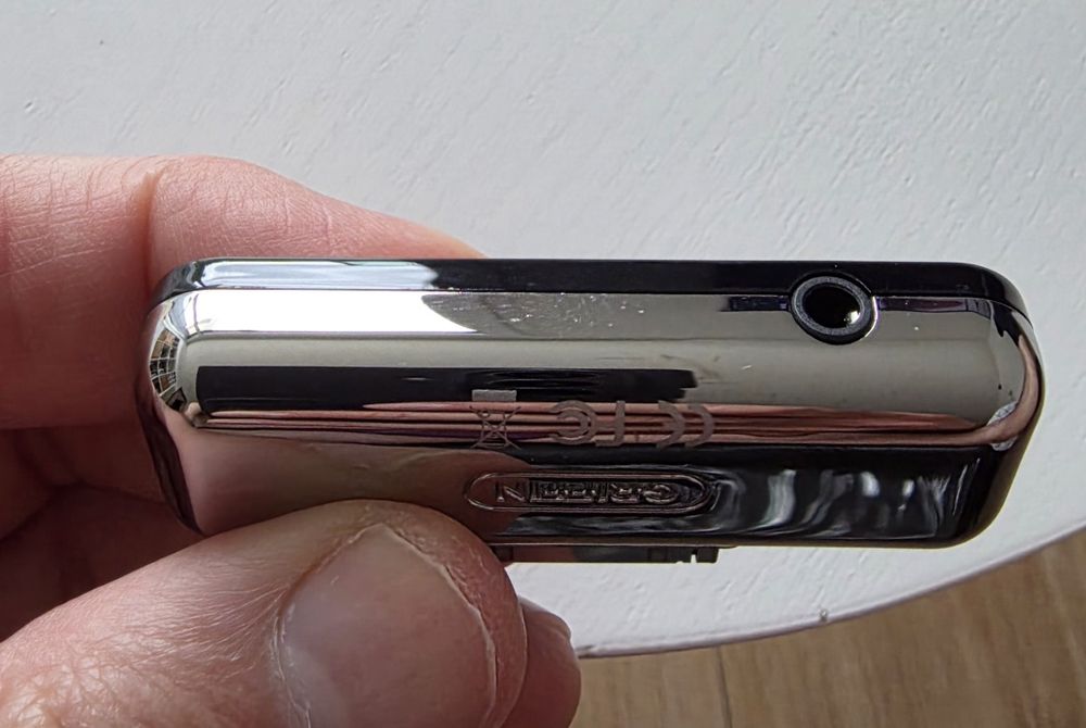 iTalk - microfone para iPod e iPhone antigo