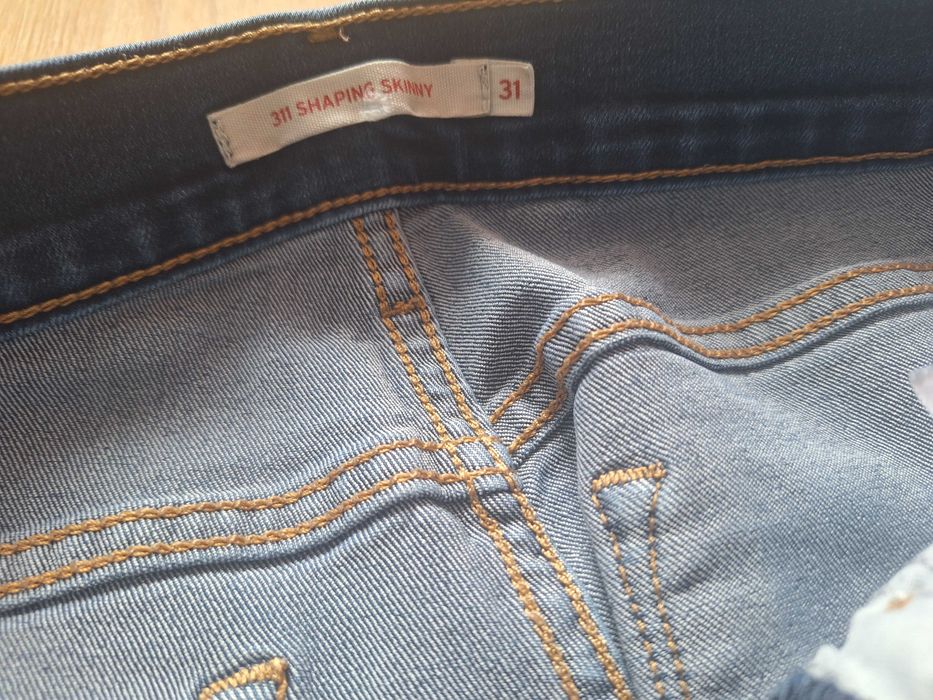 2 pary spodnie damskie levis i big star