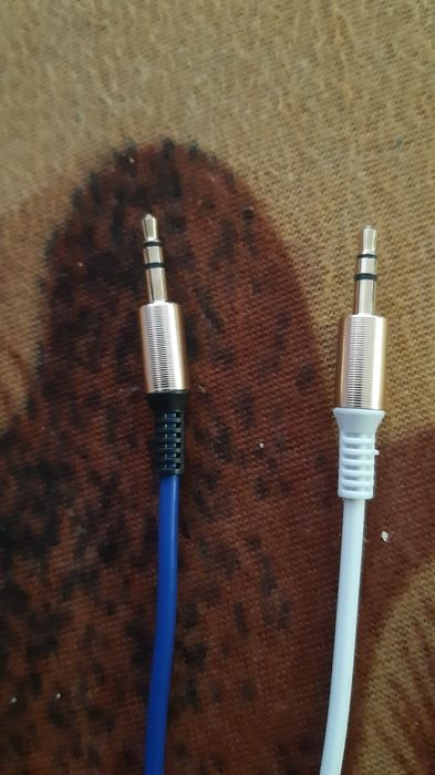 Продам Aux кабель.