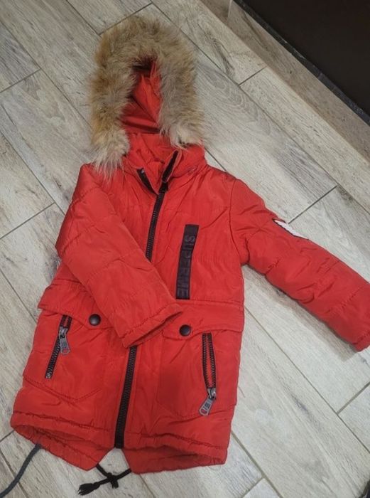 Kurtki zimowe dla chłopca + czapka, rozmiar ok. 98–104
