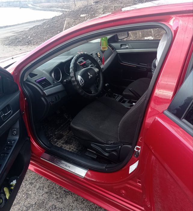 Продам Mitsubihi Lancer