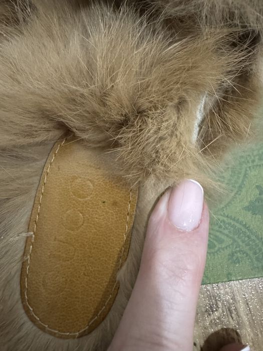 Klapki Gucci………….