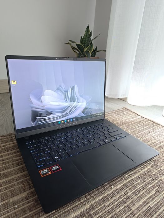ASUS VivoBook S / M5406K como novo