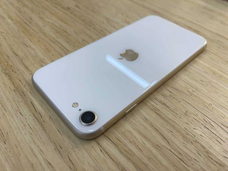 /13563/ iPhone SE 3 2022 64gb StarlightОбмін Гарантія