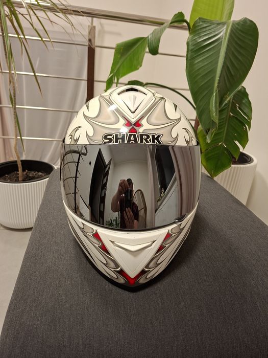 Sprzedam kask Shark s650