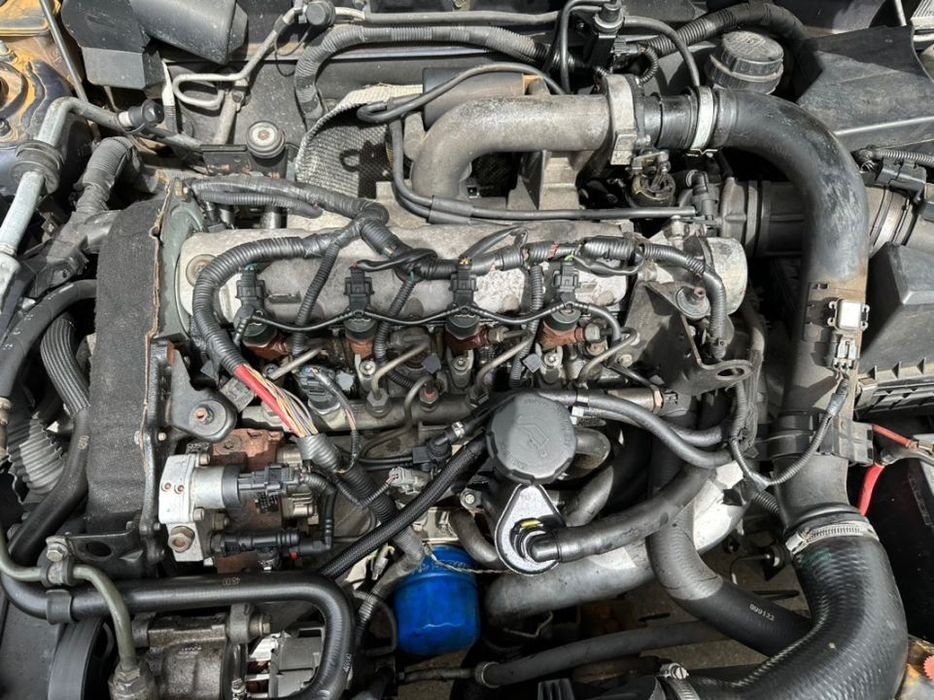 Volvo V40 1.9 diesel 2001 para peças