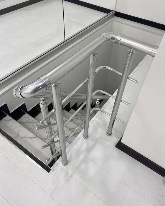 ВЫСОКОКАЧЕСТВЕННЫЕ МАТЕРИАЛЫ! Перила для лестниц, хромированные перила