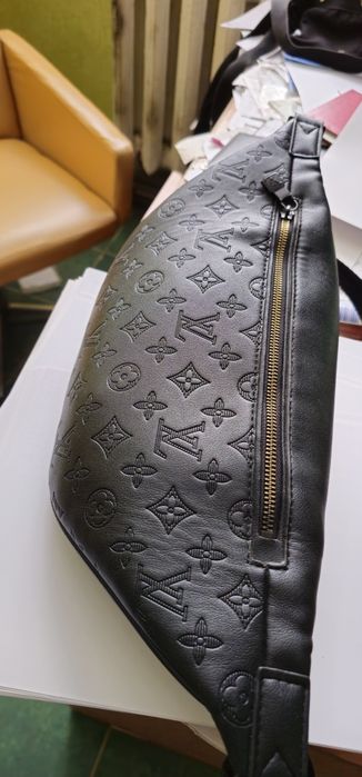 Продам сумку ,бананку луи витон кожа