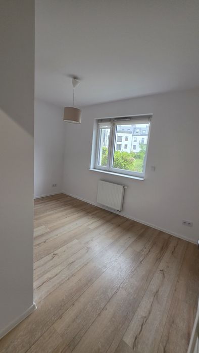 3 pokoje+ ogródek 20 m²/ taras/duży garaż podziemny/komórka 6 m²/ Maślice - Widok 4