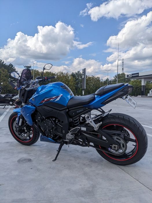 Мотоцикл Yamaha FZ1 Fazer