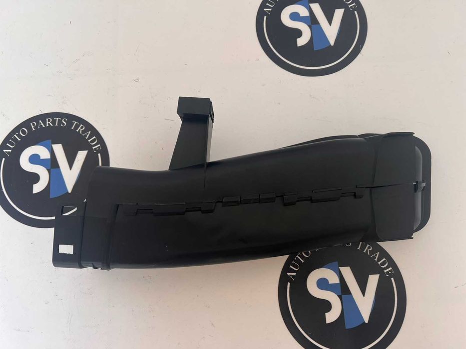 Повітропровід впускний патрубок BMW X3 G01 X5 G05 X7 G07 13718635093