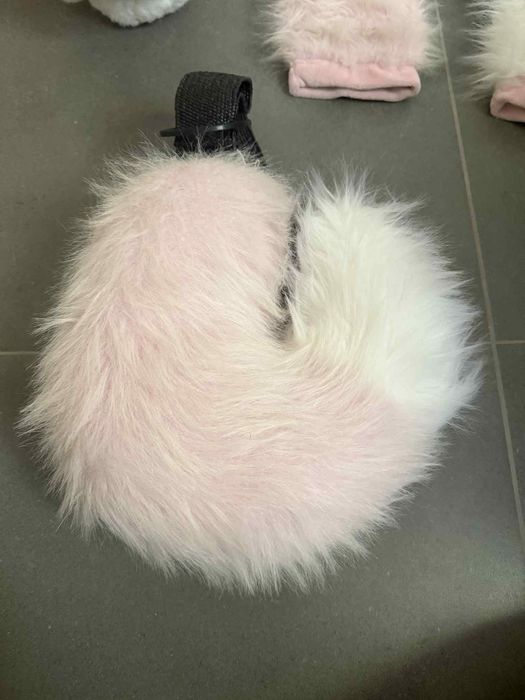 Furry head mask rozowy wilk