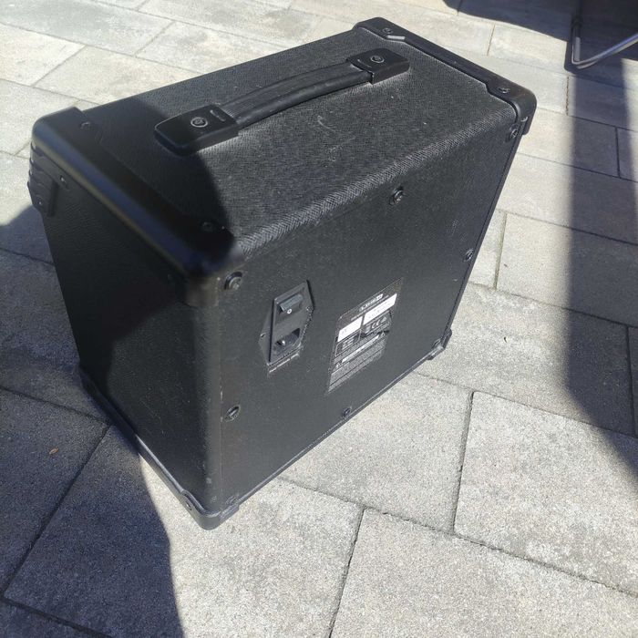 Wzmacniacz gitarowy Line 6 Spider IV 15