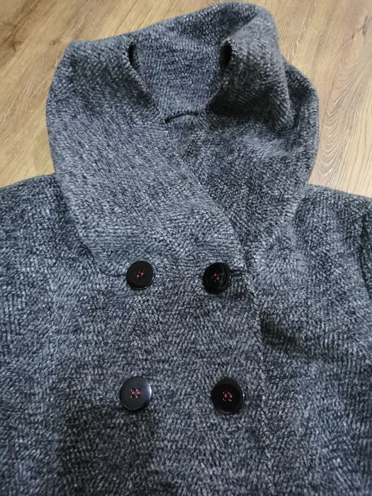 Płaszcz firmy Jass 44 jak nowy
