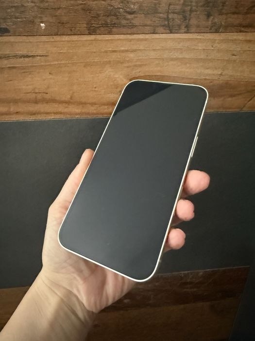 iPhone 13 128 Gb Neverlock + AirPods Pro 2