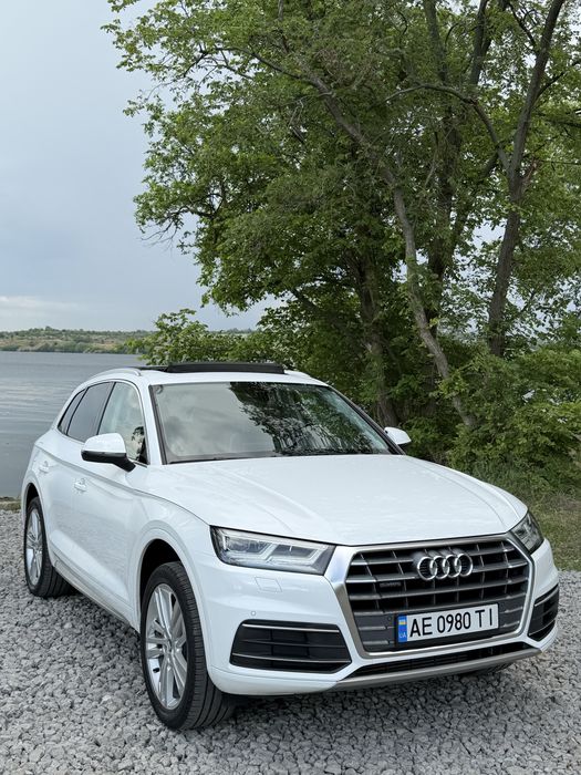 Audi Q5 2018 VIN WA1BNAFY4J2153543 фото оголошення 3 з 12
