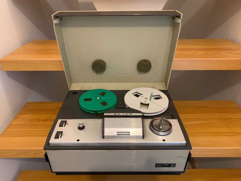 Sprzedam magnetofon szpulowy ZK 140