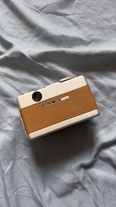 Canon demi ee17 Half-frame